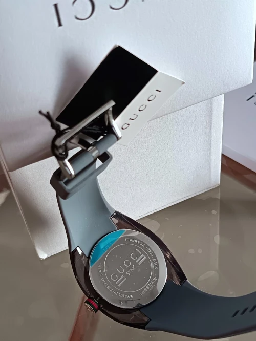 Montre Gucci 