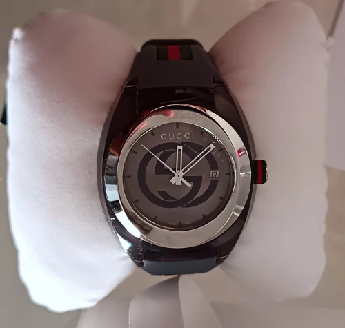 Montre Gucci 