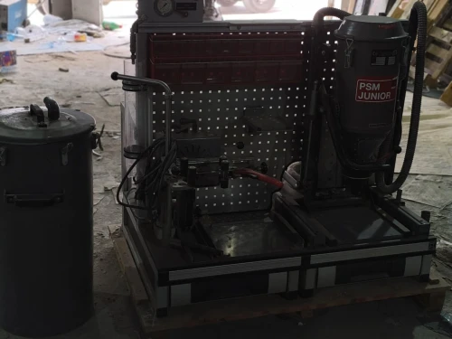 Machine remplissage d'extincteur 
