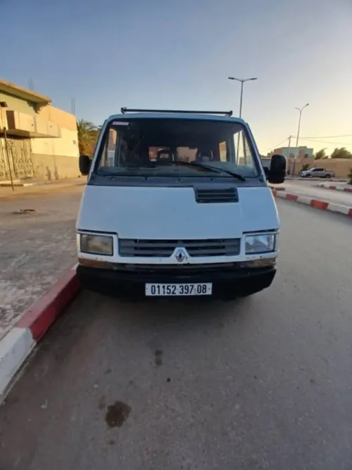 Renault trafic 1997 mouteur R25