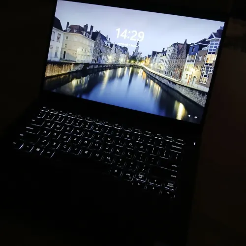 Laptop DELL Latitude 5300 tactile    