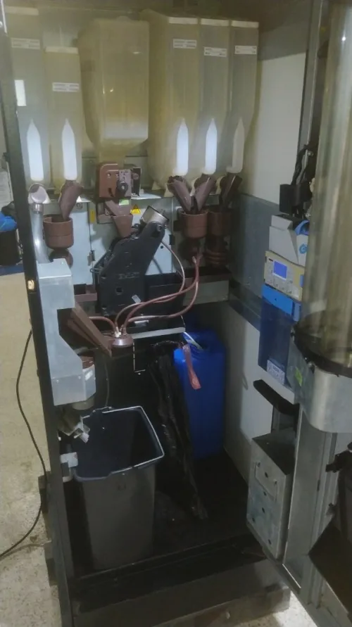 Distributeur automatique boisson chaude 