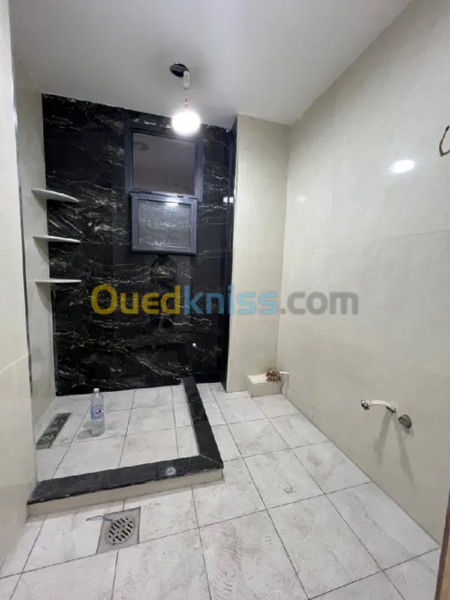 Vente Appartement F3 Alger Bordj el bahri