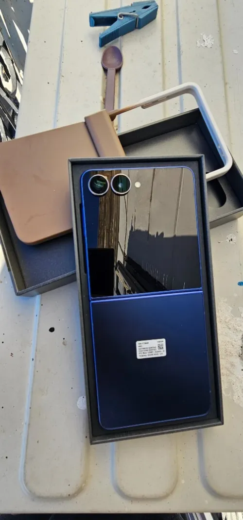 Samsung Z Flip 7