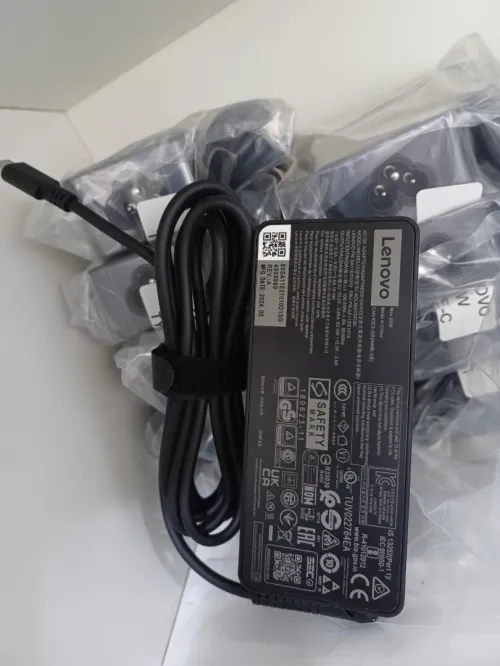 Chargeur pc portable Lenovo ThnikPad type c 65w usb c