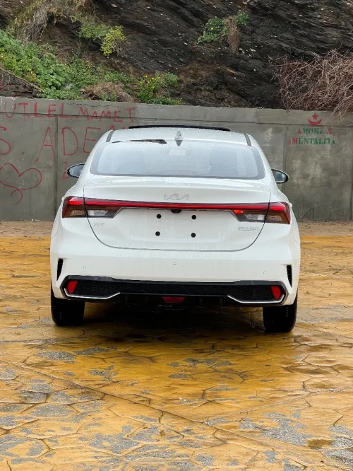 Kia K3 2025 Luxury