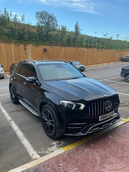 Mercedes GLE 300 2023 