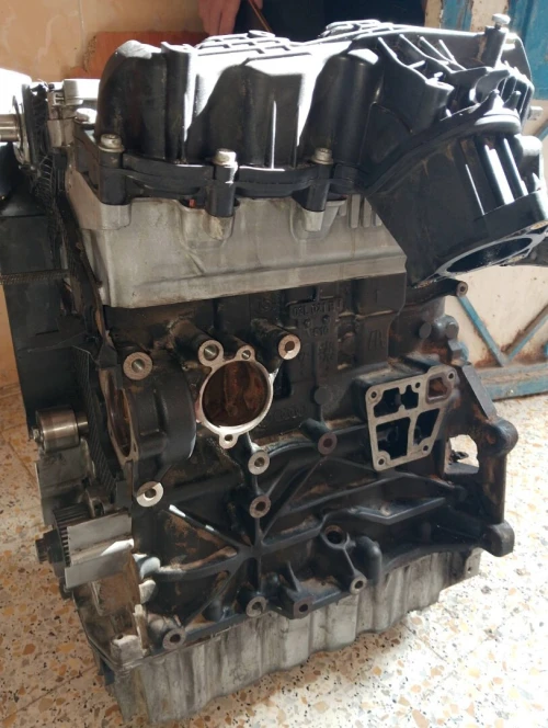 Ensemble bloc moteur 