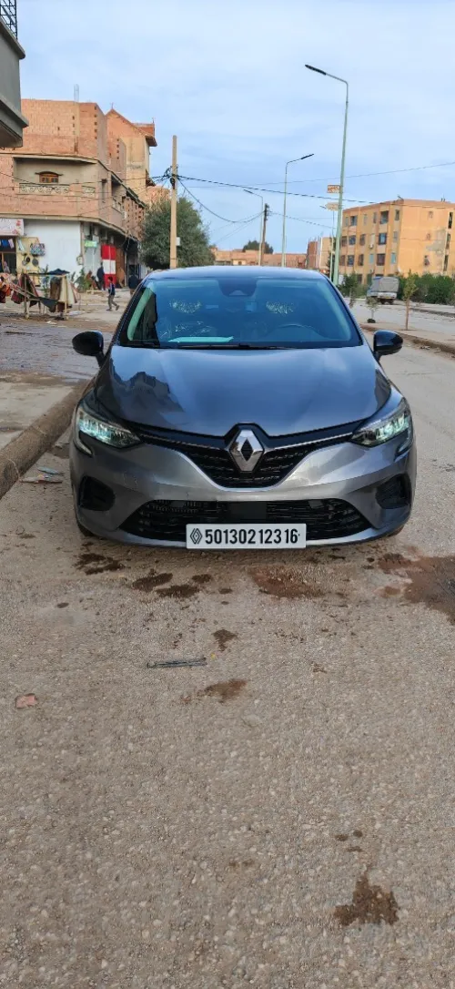 Renault Clio 5  2023 Evolution