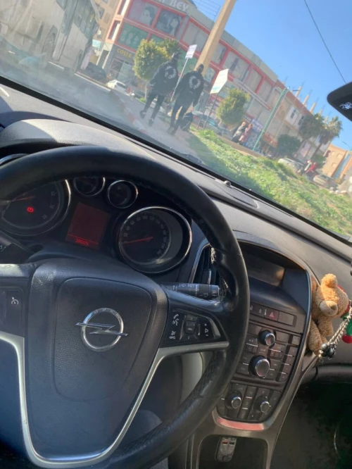 Opel Astra 2011 G