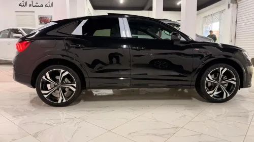 Audi Q3 2022 S Line (facelift)