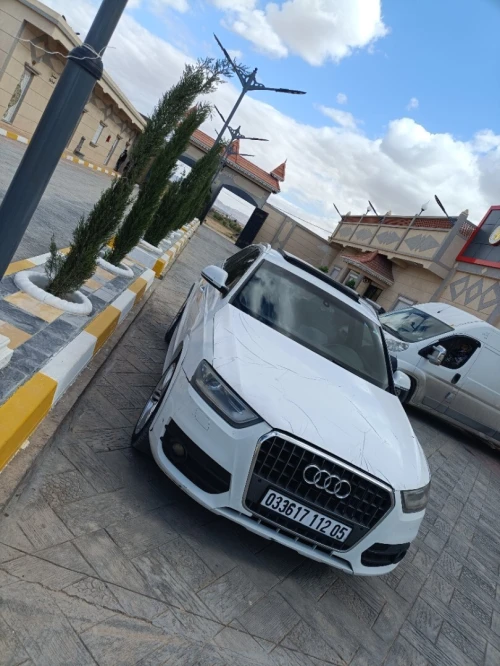 Audi Q3 2012 S Line
