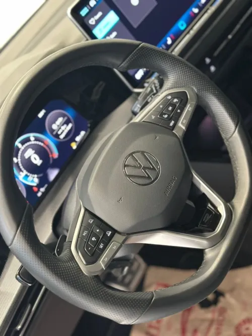 Volkswagen Golf 8 2025 R- Line 