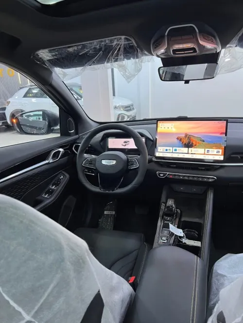 Geely Coolray 2026 fuul options