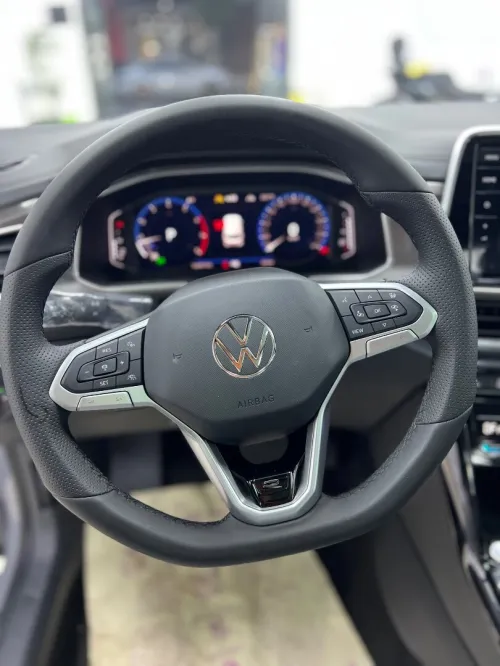 Volkswagen New T-Roc  2026 R-Line 