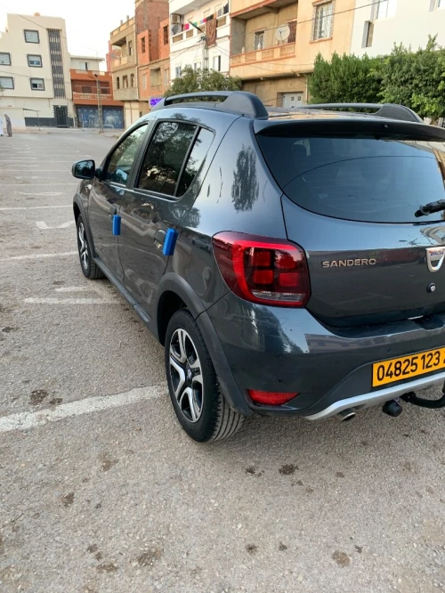 Dacia Stepway 2023 Setpway 1,6 ess