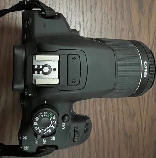 APPAREIL PHOT EOS 700