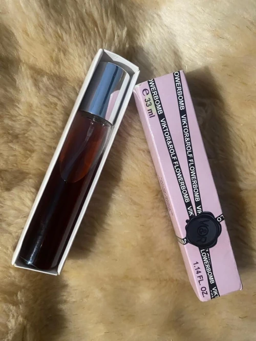 VIKTOR ET ROLF FLOWER BOMB