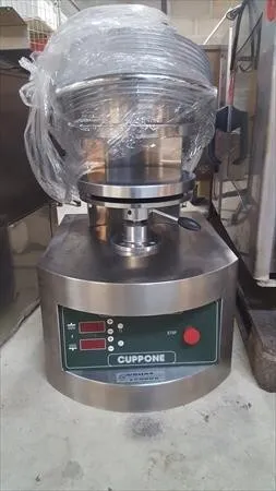 FORMEUSES PRESSES PÂTE À PIZZA -ITALY