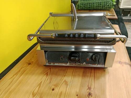 Friteuse Cook max et paninieuse potis 