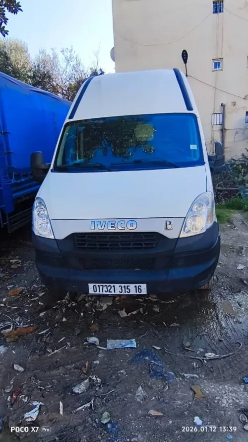 IVECO DAILI 35C15 2015