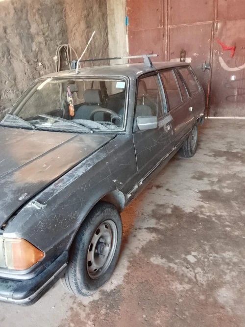 Peugeot 305 1986 305