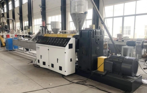 Machine de recyclage de plastique 