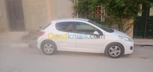 Peugeot 207 2013 207