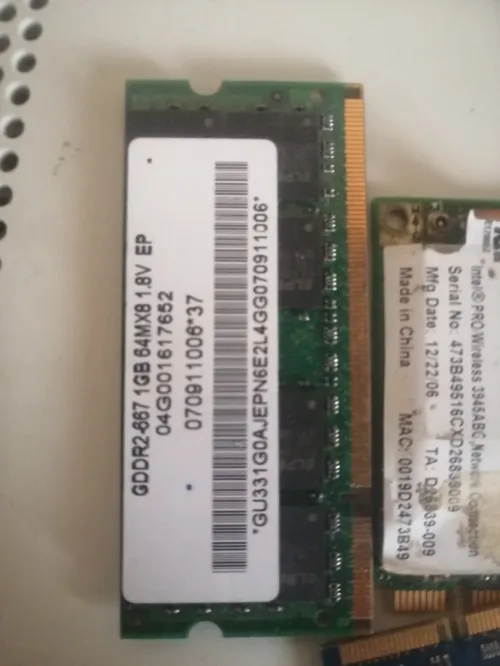 DDR 1 . DDR 2 . Carte wifi 