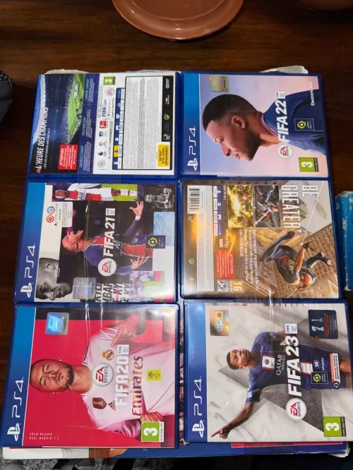 Ps4 à vendre 