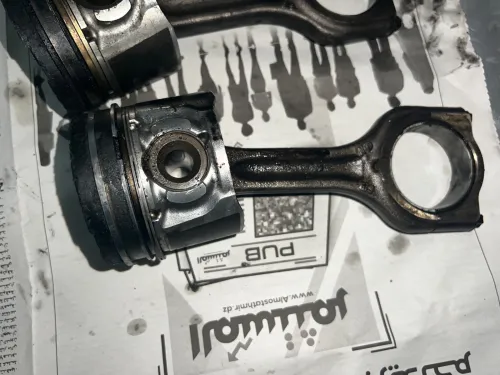 pistons 1.6 hdi 90ch STD