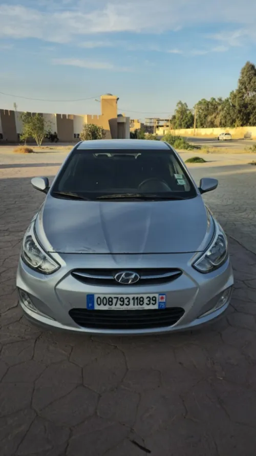 Hyundai Accent RB  4 portes 2018 GL DZ