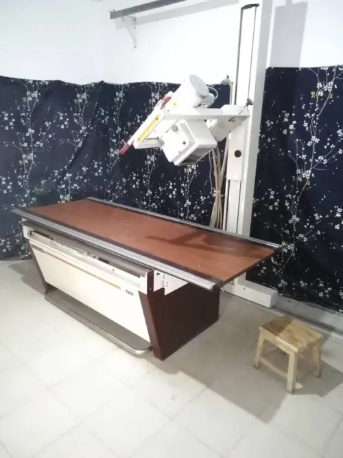 TABLE DE RADIOLOGIE