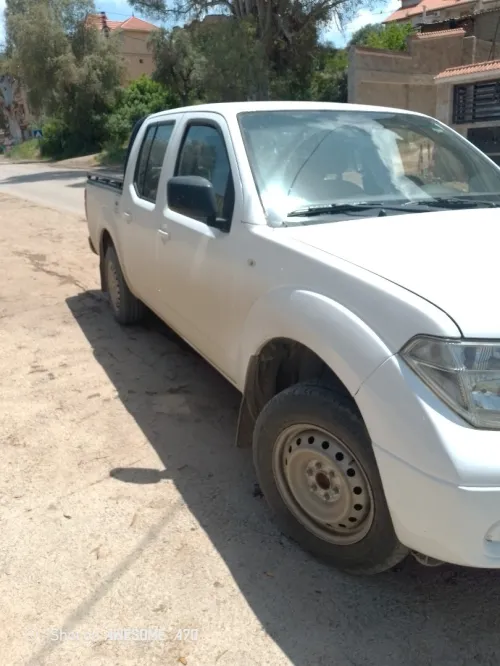 Nissan Navara 2012 Elegance 4x2