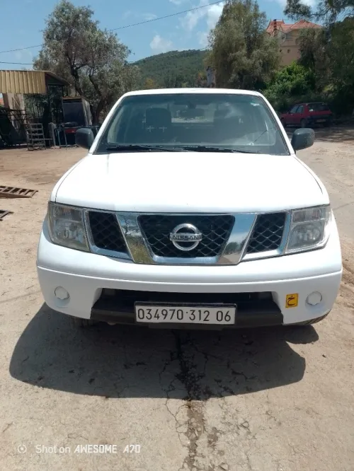 Nissan Navara 2012 Elegance 4x2