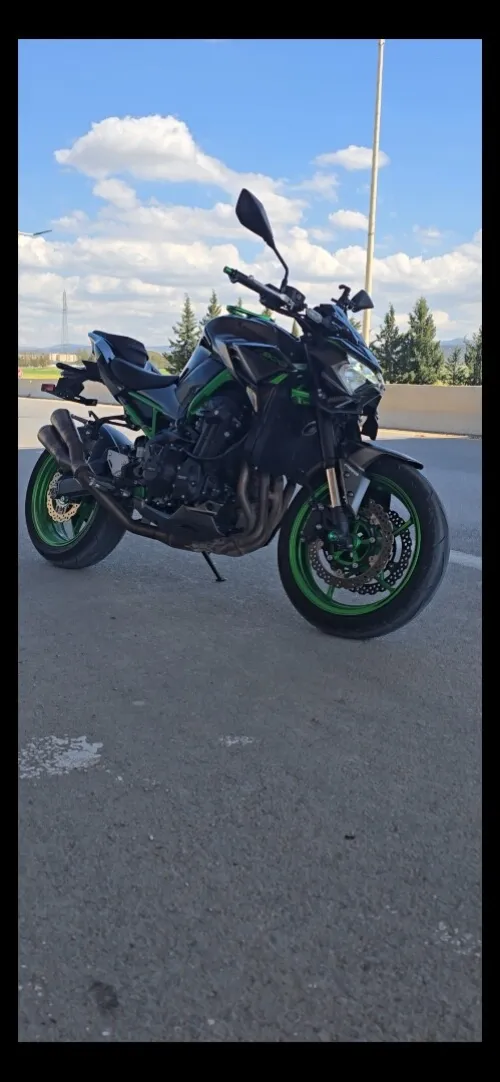 Kawazaki Z900 2024