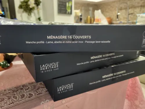 Ensemble couverts laguiole  cabas