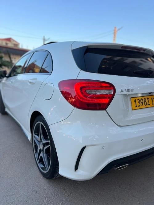 Mercedes Classe A 2015 180  Exclusif +
