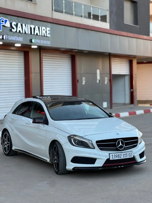 Mercedes Classe A 2015 180  Exclusif +