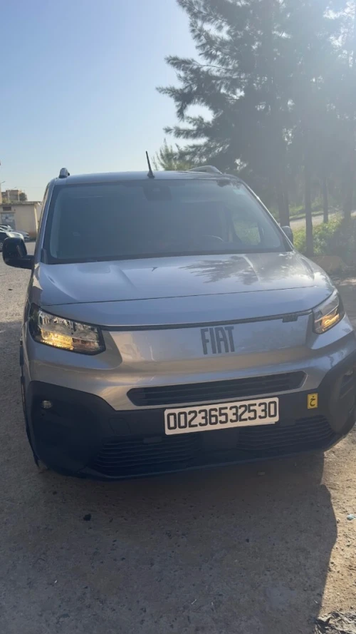 Fiat Doblo 2025 Tole