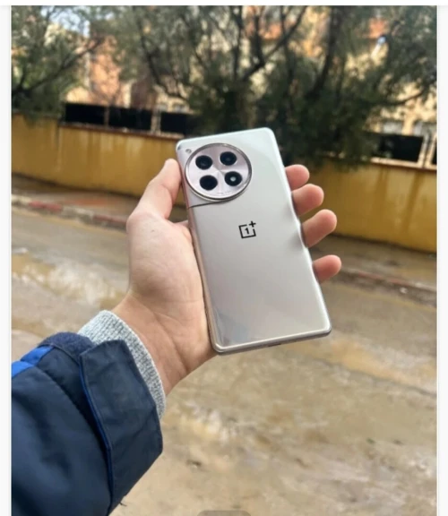 One plus 12R