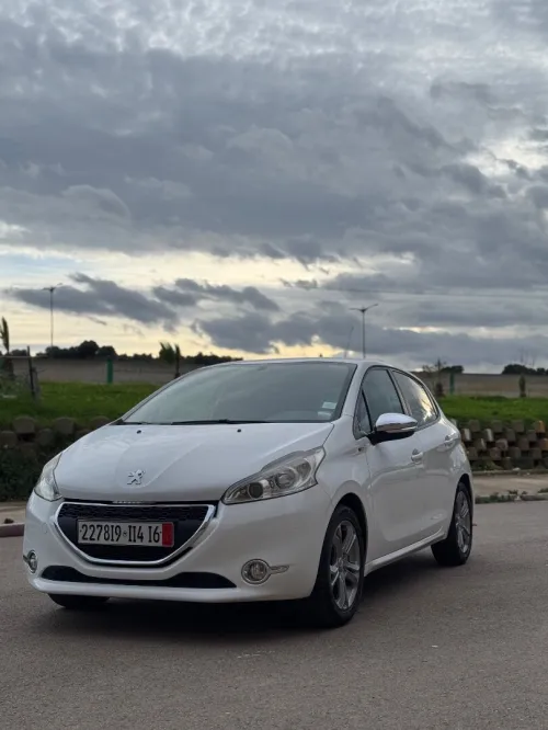 Peugeot 208 2014 208