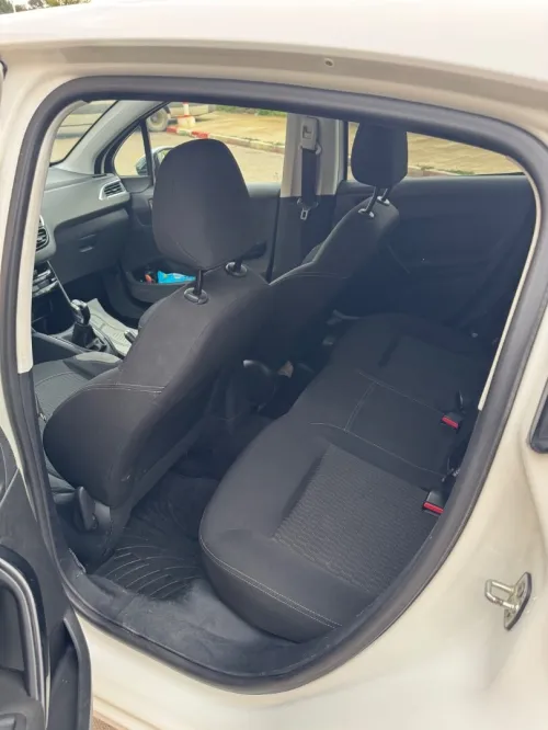 Peugeot 208 2014 208