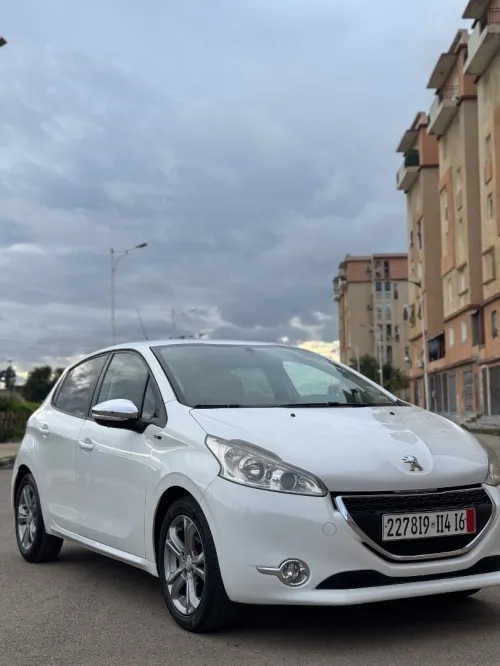 Peugeot 208 2014 208