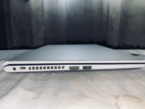 ASUS VivoBook i5 10emm