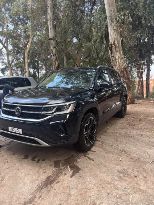 Volkswagen Taos 2023 4 motion SEL