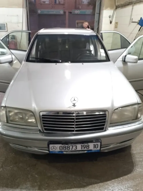 Mercedes C250 1998 