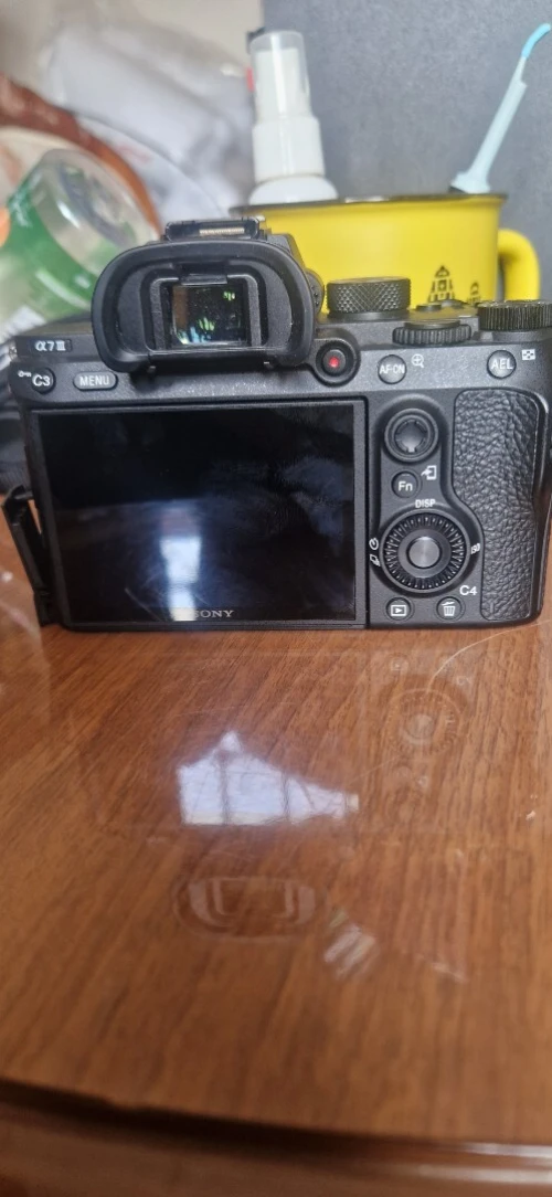 Sony Alpha 7 iii neuve/Sigma ART  DG GN II 24/70mm f2.8 / Carte Mémoire 128 Gb / 2*Batterie Original