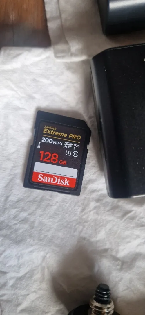 Sony Alpha 7 iii neuve/Sigma ART  DG GN II 24/70mm f2.8 / Carte Mémoire 128 Gb / 2*Batterie Original