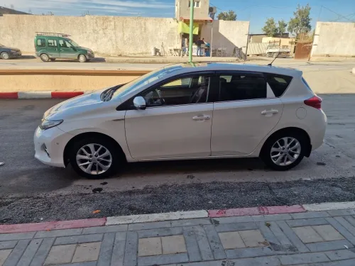 Toyota Auris 2015 Dynamique +